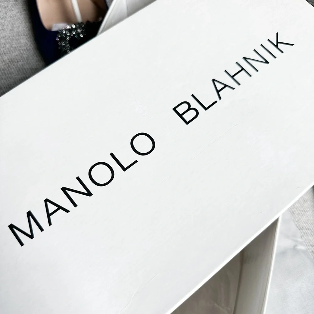 Manolo Blahnik Blue Satin Jewel Buckle Flat HANGISI Pumps - Picture 2 of 6